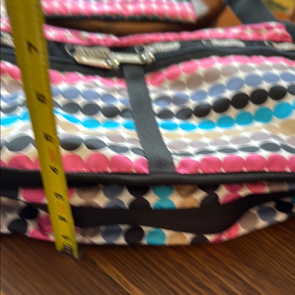 LeSportsac Women's Multicolor Crossbody Bag set nwot - Picture 6 of 9